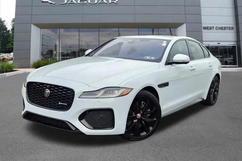 2021 Jaguar XF R-Dynamic SE photo 1