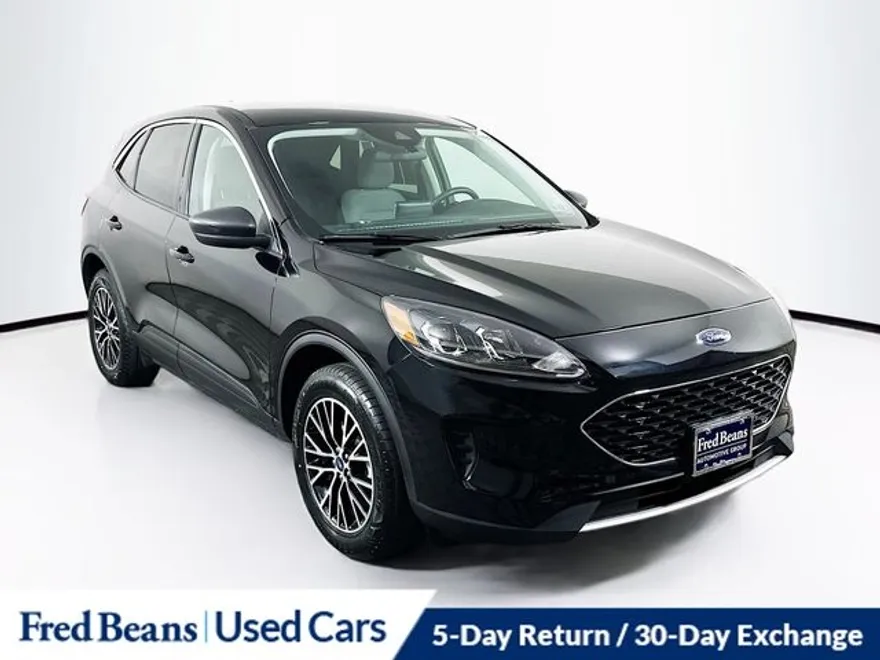 2022 Ford Escape Plug-In Hybrid SE photo 1