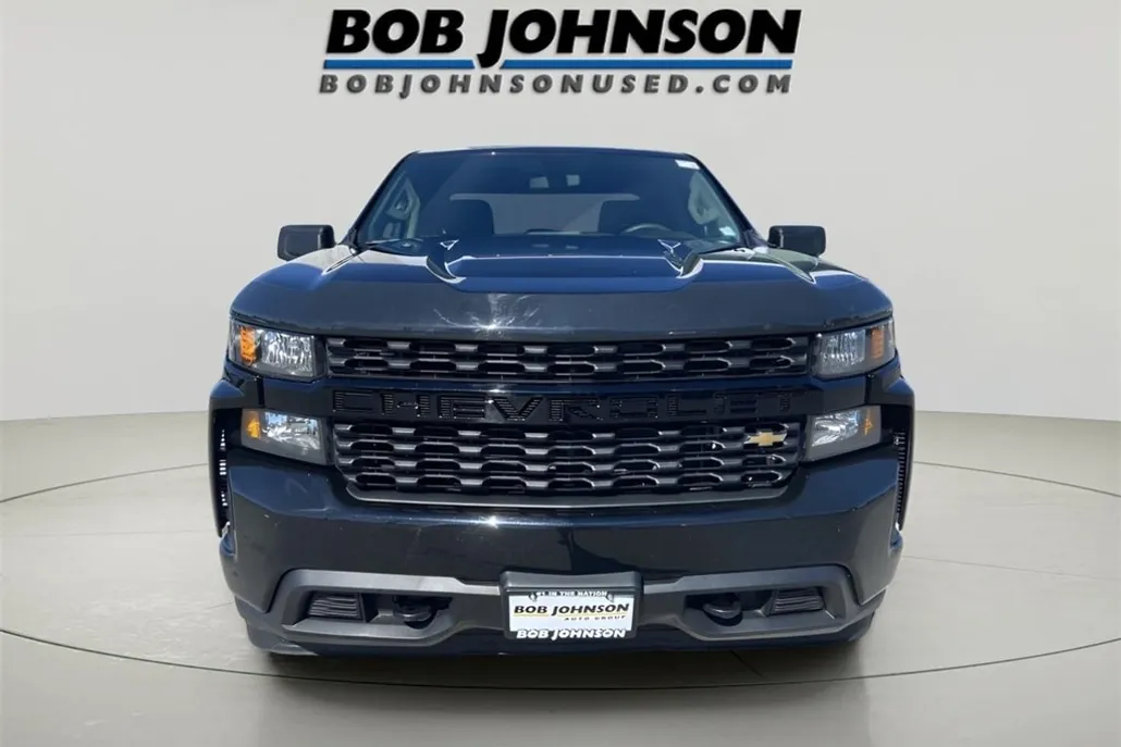 2019 Chevrolet Silverado 1500 Custom photo 1