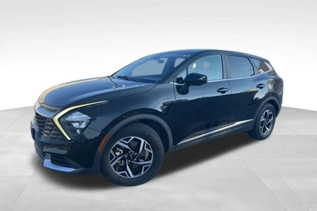 2023 Kia Sportage LX photo 1