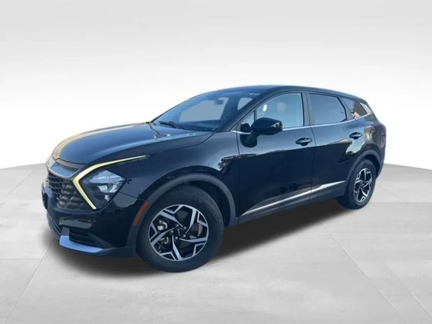 2023 Kia Sportage LX photo 1