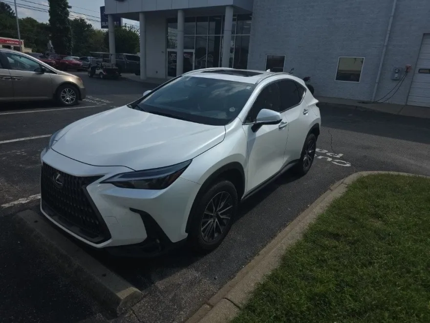 2023 Lexus NX 350 photo 1