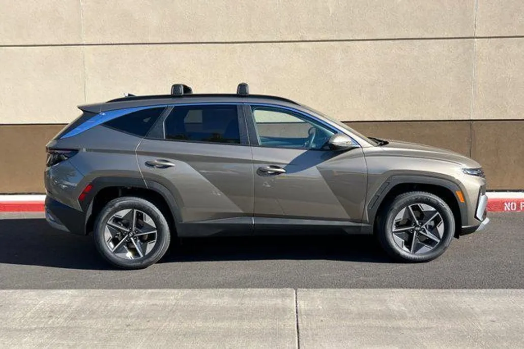 2025 Hyundai Tucson Hybrid SEL Convenience photo 1
