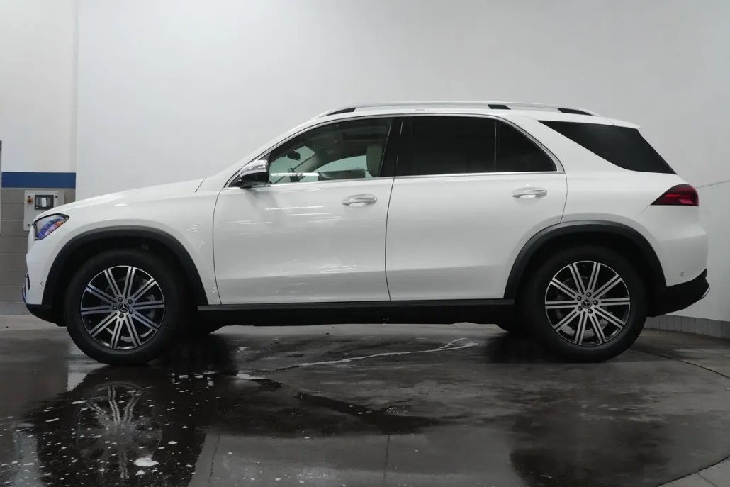 2026 Mercedes Benz GLE 350 4MATIC photo 1