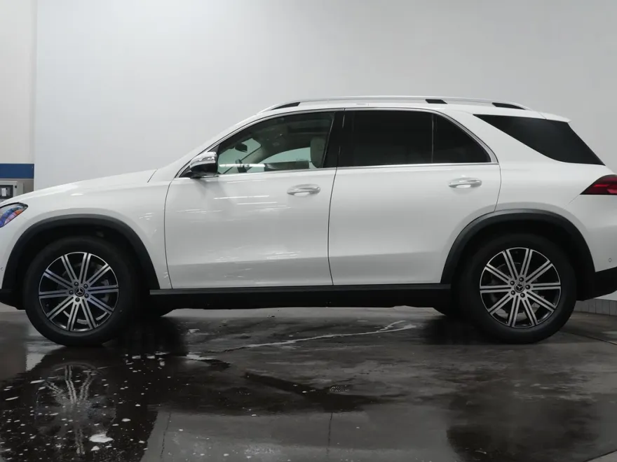 2026 Mercedes Benz GLE 350 4MATIC photo 1