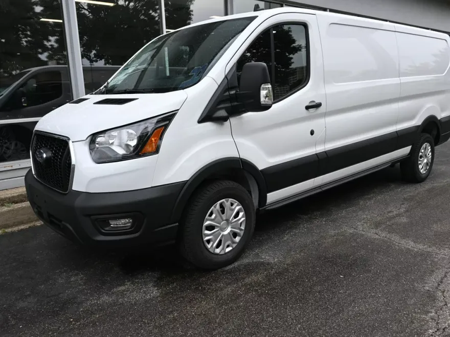 2025 Ford Transit photo 1