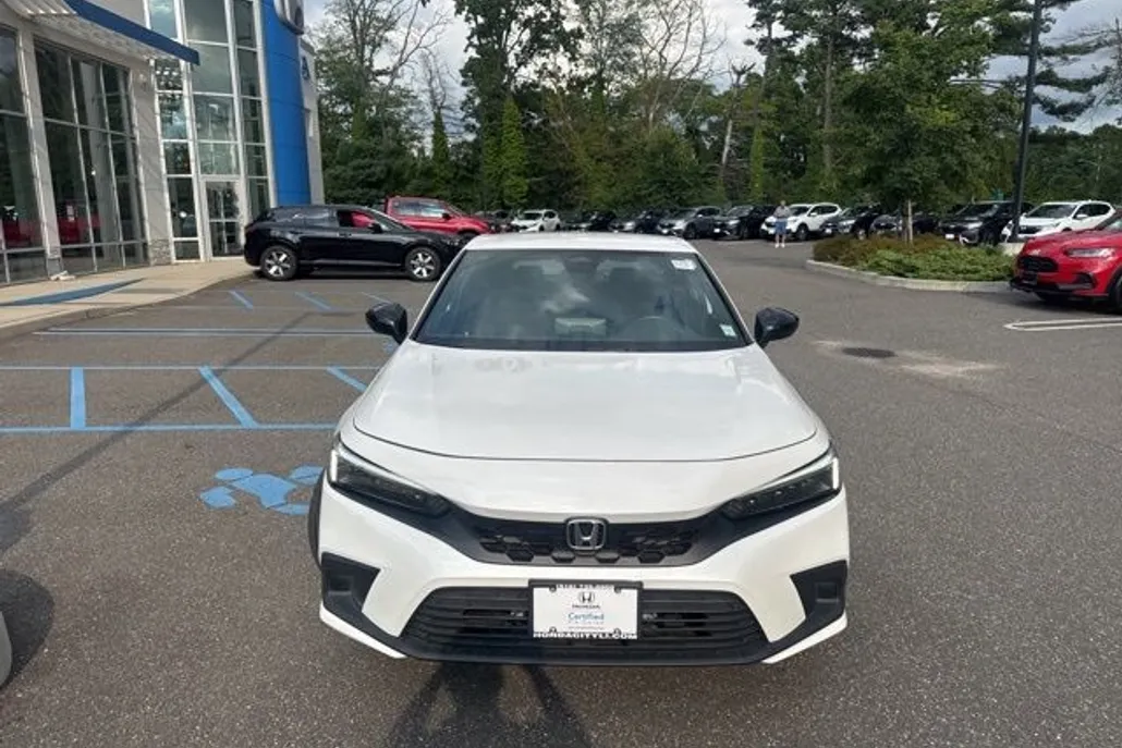 2022 Honda Civic Sport photo 1