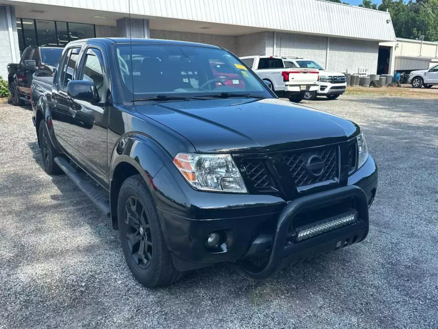 2021 Nissan Frontier SV photo 1