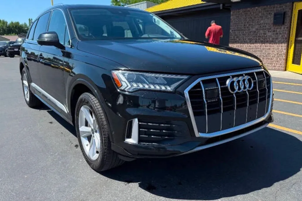 2024 Audi Q7 Premium Plus photo 1