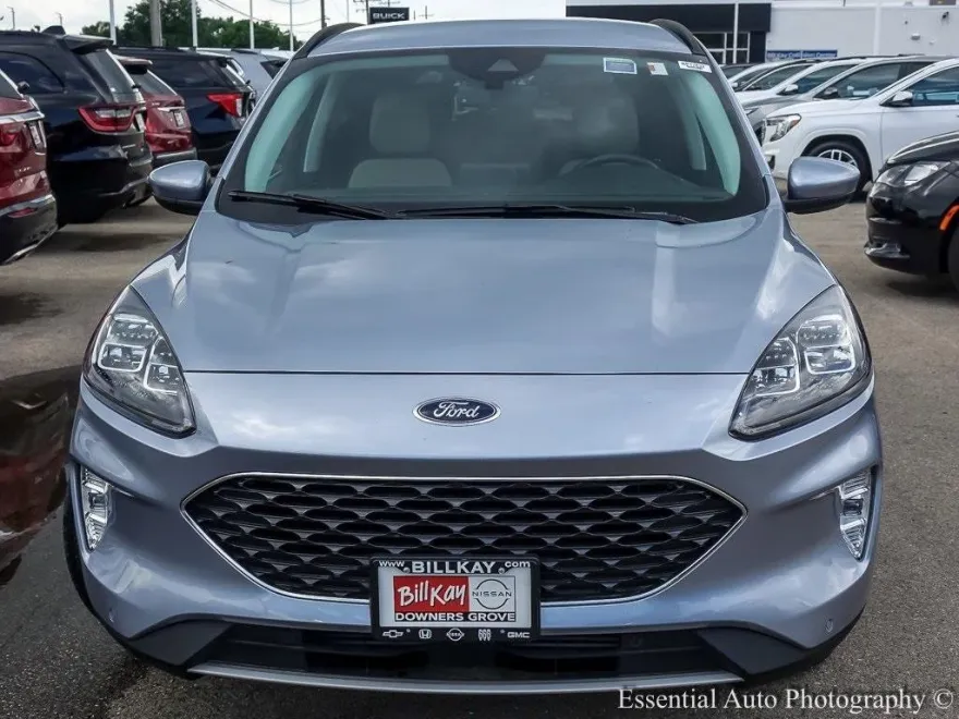 2022 Ford Escape Titanium photo 1