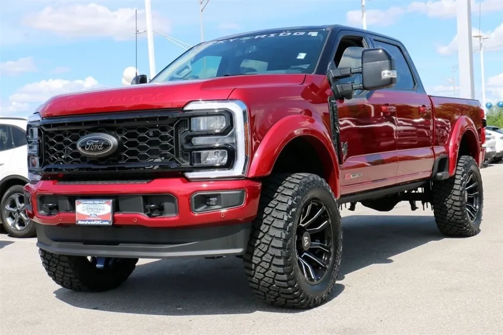 2025 Ford F-250 photo 1