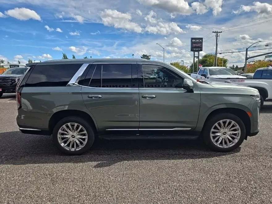 2023 Cadillac Escalade Premium Luxury photo 1