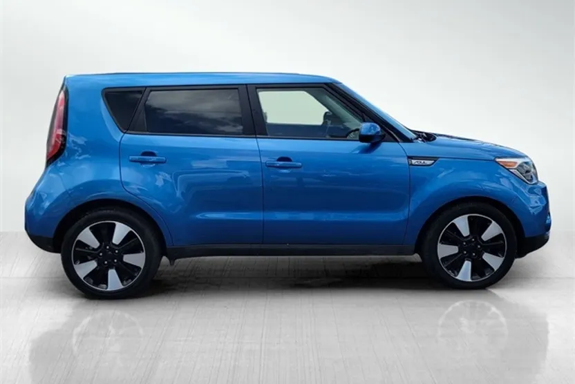 2018 Kia Soul Plus photo 1