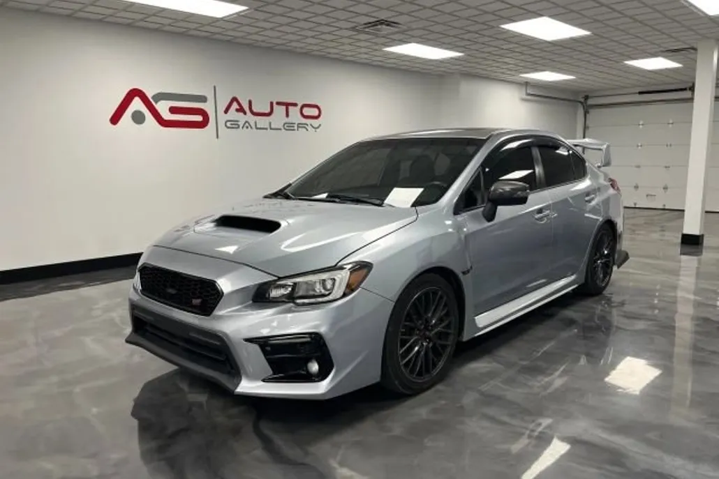 2016 Subaru WRX STI Limited photo 1