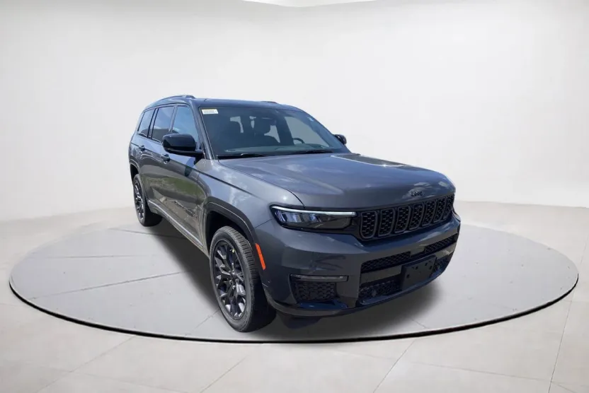 2025 Jeep Grand Cherokee L Summit Reserve photo 1
