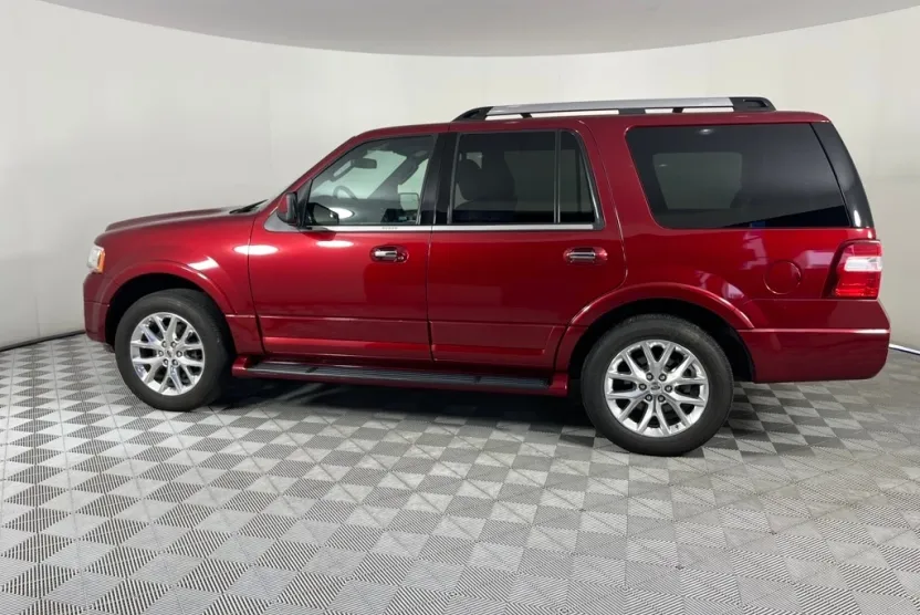 2015 Ford Expedition Limited photo 1