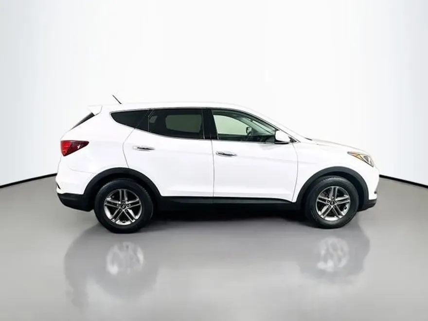 2018 Hyundai Santa Fe Sport Base photo 1