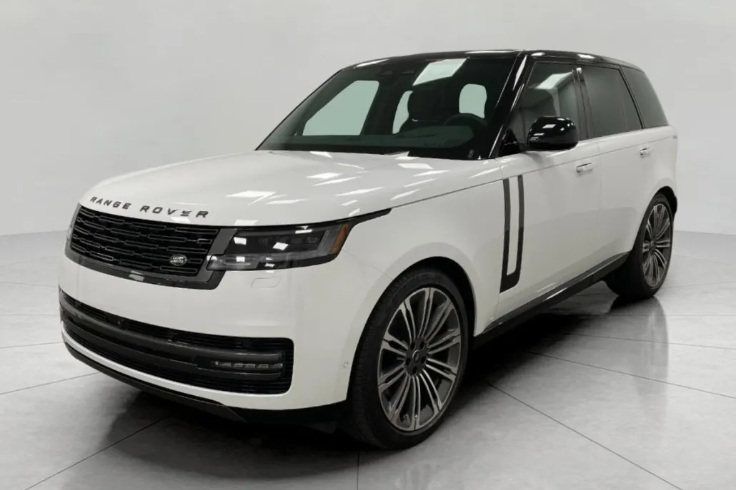 2025 Land Rover Range Rover SE photo 1