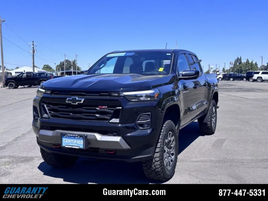 2023 Chevrolet Colorado Z71 photo 1