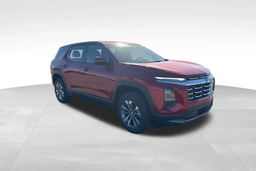 2026 Chevrolet Equinox LT photo 1