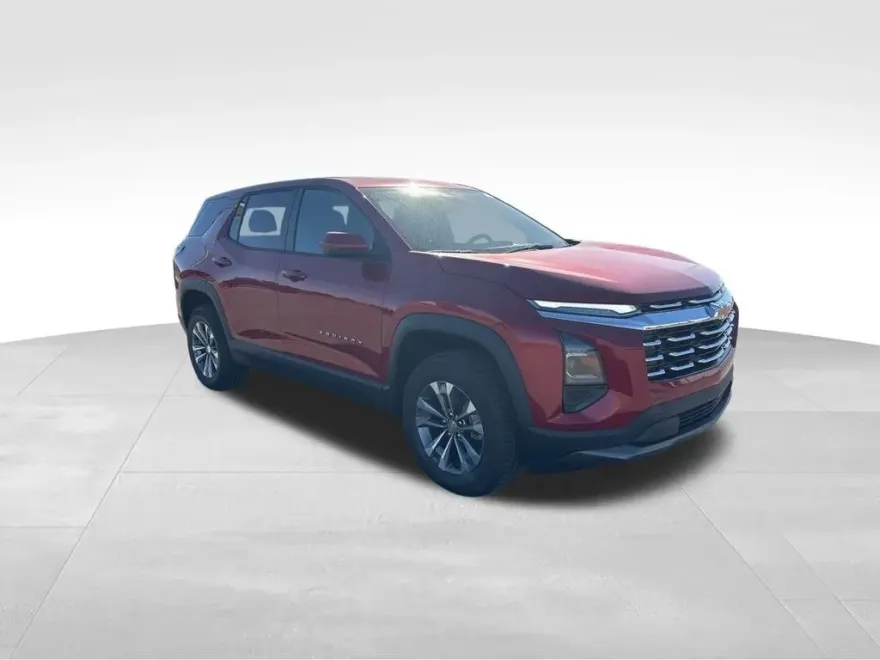 2026 Chevrolet Equinox LT photo 1