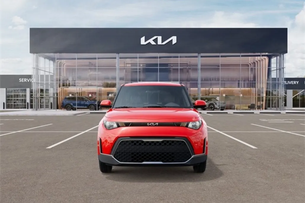 2025 Kia Soul S photo 1