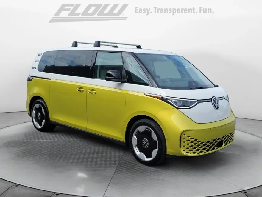 2025 Volkswagen ID. Buzz Pro Plus photo 1