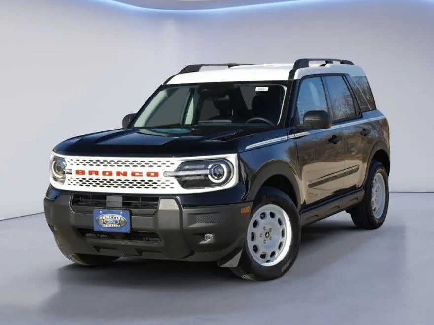 2025 Ford Bronco Sport Heritage photo 1
