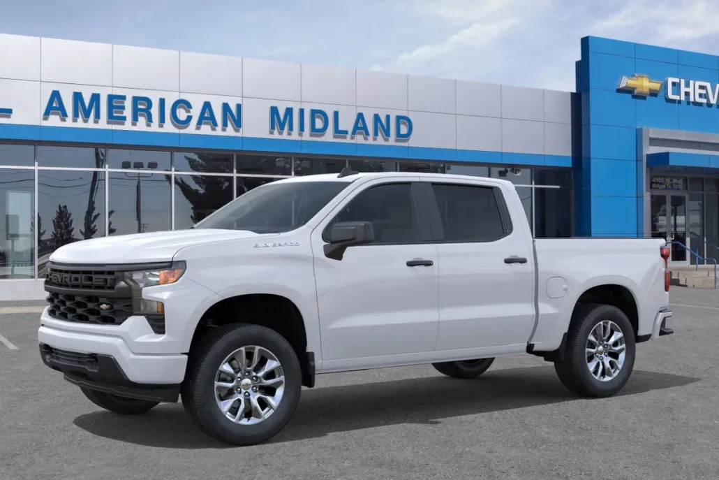 2026 Chevrolet Silverado 1500 Custom photo 1