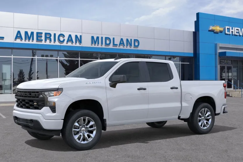 2026 Chevrolet Silverado 1500 Custom photo 1