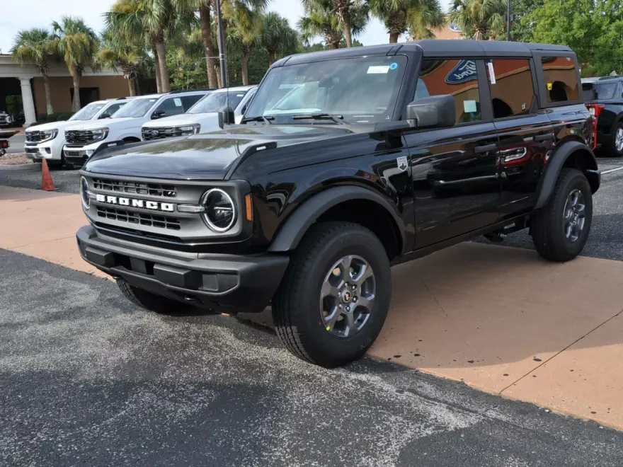 2025 Ford Bronco Big Bend photo 1