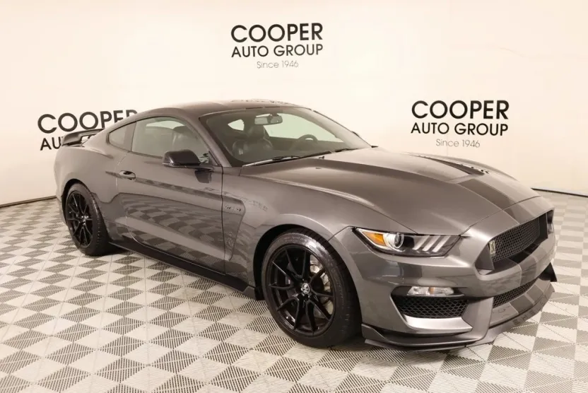 2020 Ford Mustang Shelby GT350 photo 1