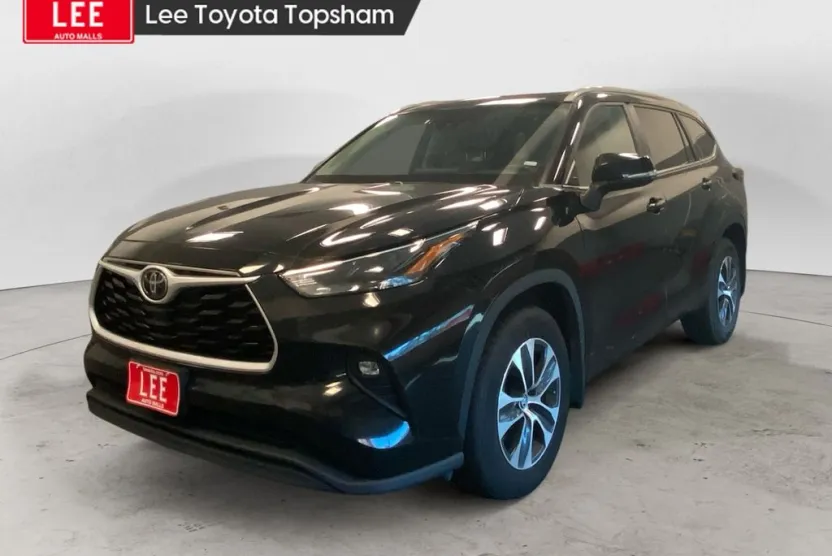 2023 Toyota Highlander Limited Platinum XLE XSE photo 1