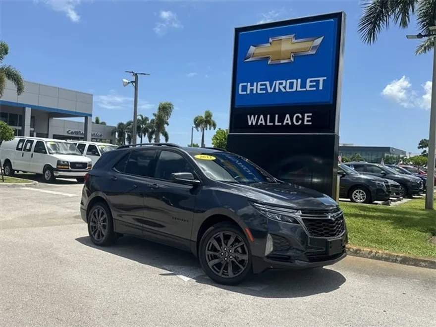 2022 Chevrolet Equinox RS photo 1
