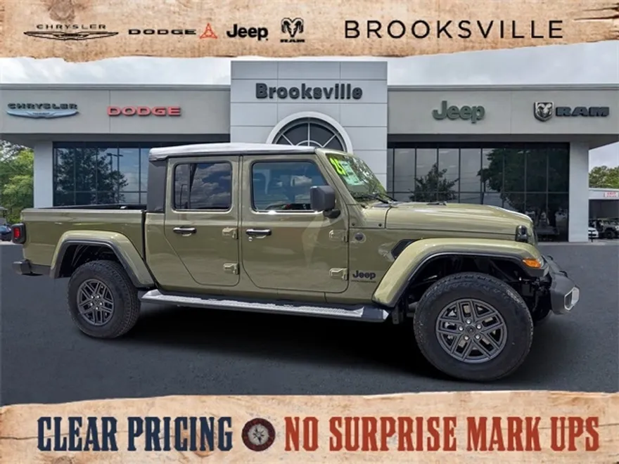 2025 Jeep Gladiator Sport photo 1
