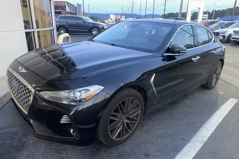 2019 Genesis G70 3.3T Advanced photo 1