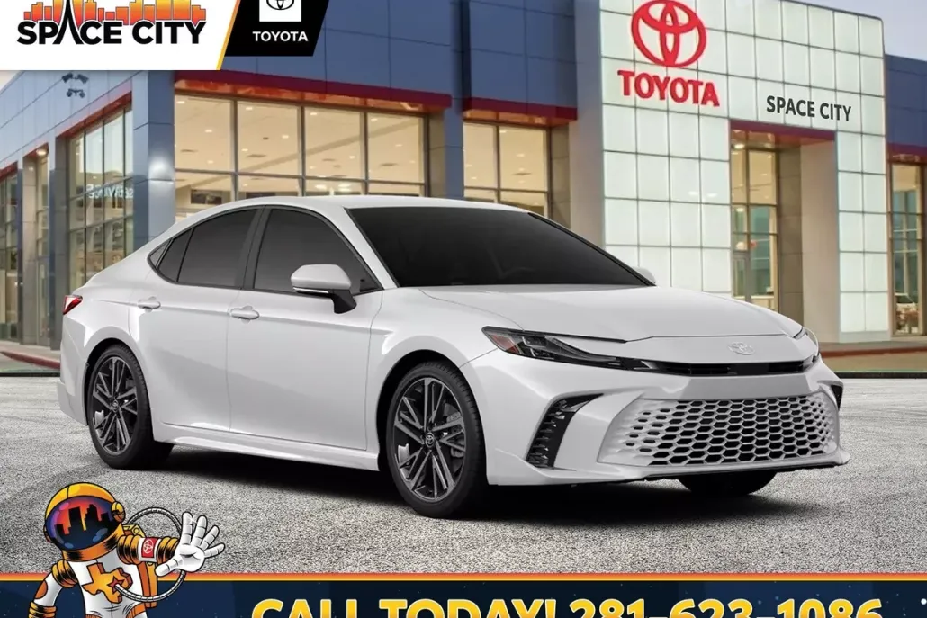 2025 Toyota Camry XSE photo 1