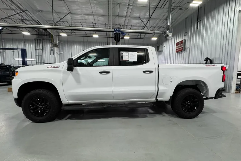 2019 Chevrolet Silverado 1500 Custom Trail Boss photo 1