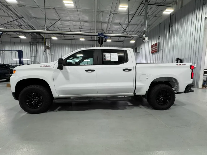 2019 Chevrolet Silverado 1500 Custom Trail Boss photo 1