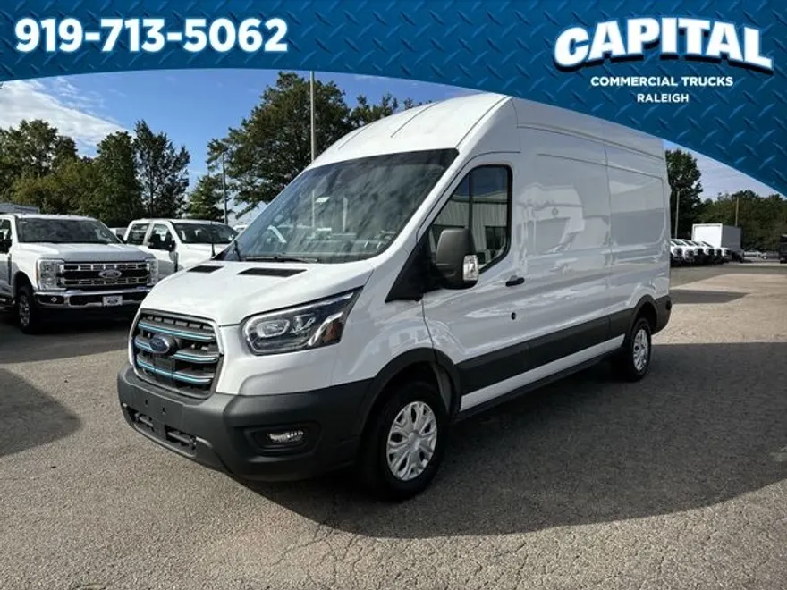 2022 Ford Transit photo 1