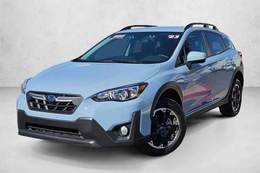 2023 Subaru Crosstrek Premium photo 1