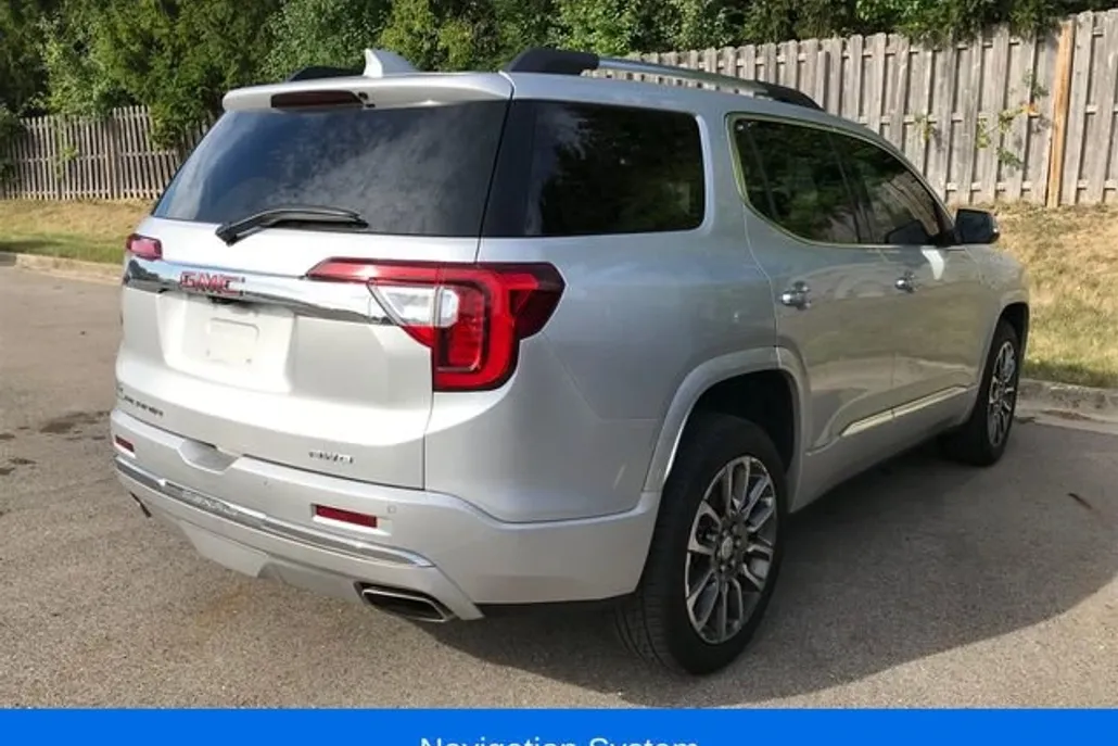 2020 Gmc Acadia Denali photo 1