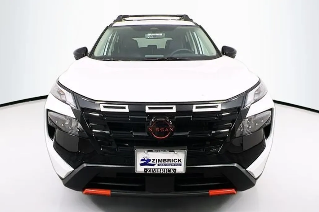 2026 Nissan Rogue SV photo 1