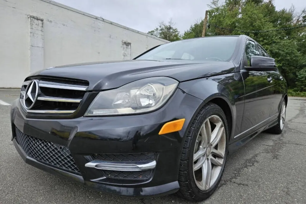 2014 Mercedes Benz C 300 Sport 4MATIC photo 1