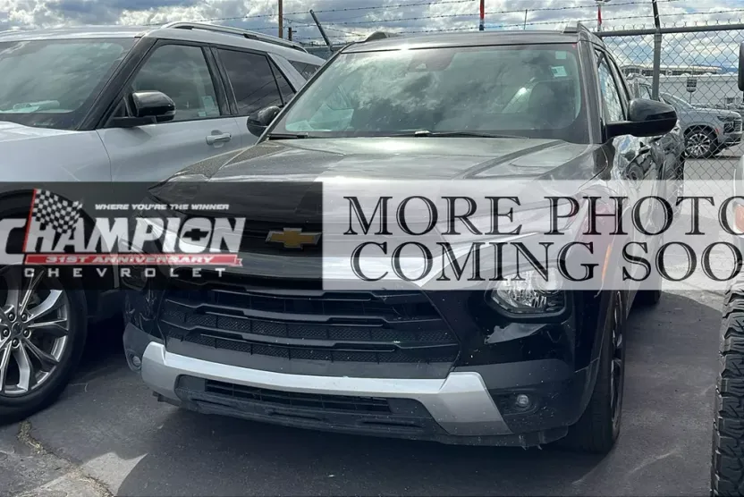 2023 Chevrolet Trailblazer LT photo 1