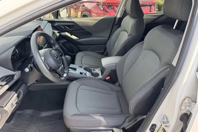 2024 Subaru Crosstrek Premium photo 1