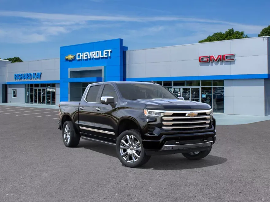 2026 Chevrolet Silverado High Country photo 1
