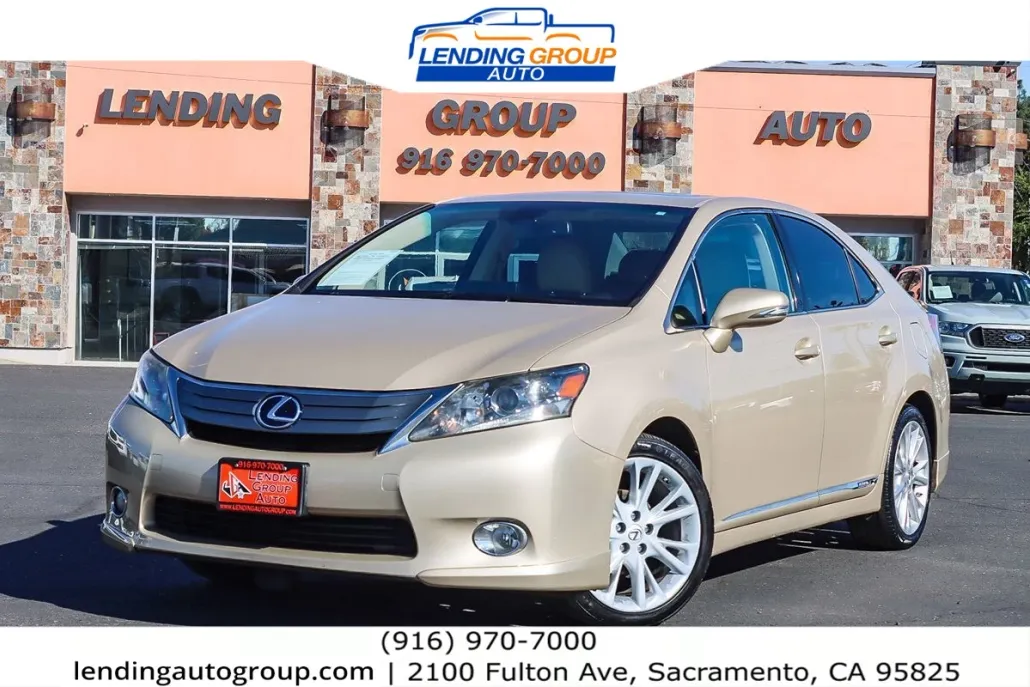 2010 Lexus HS 250h photo 1