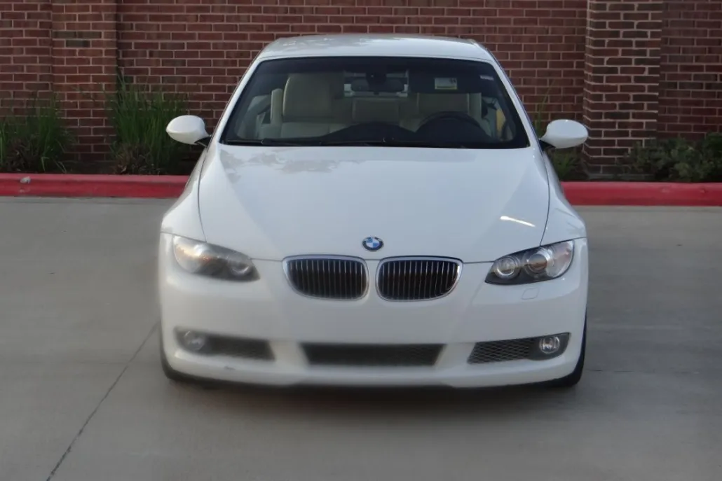 2009 Bmw 335i 3-Series photo 1