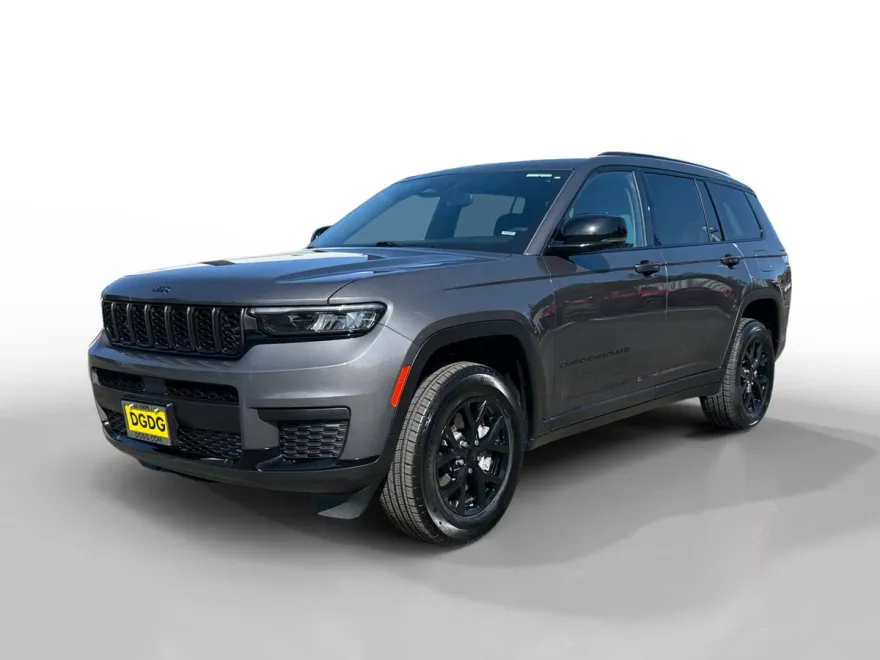 2024 Jeep Grand Cherokee Altitude photo 1